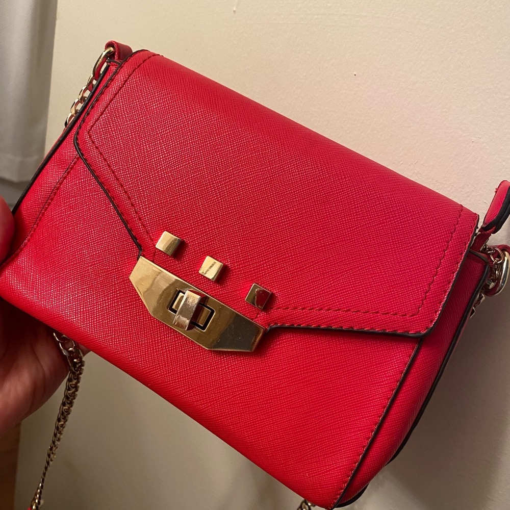 Crossbody bag